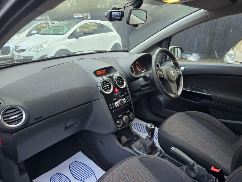 VAUXHALL CORSA