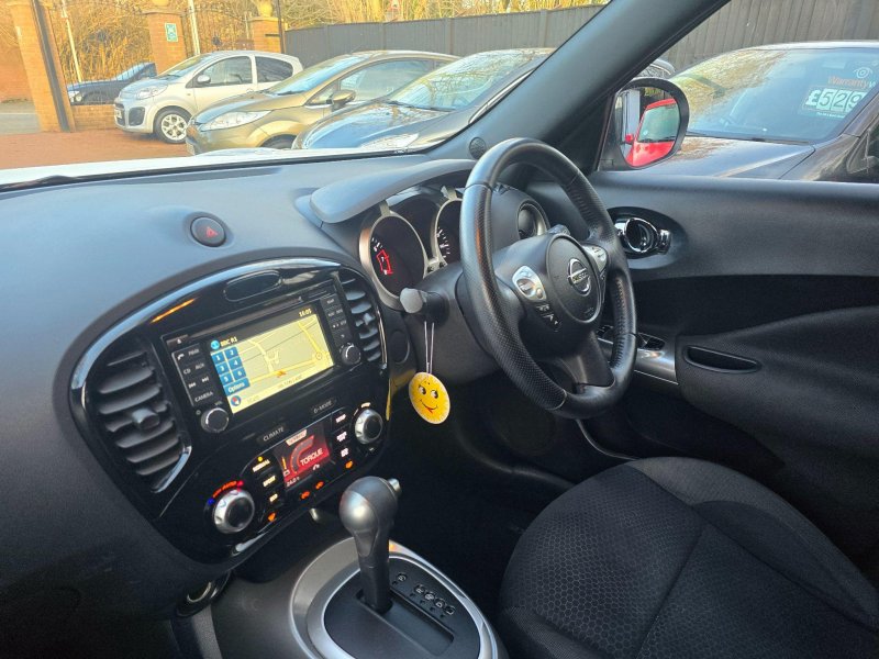 NISSAN JUKE