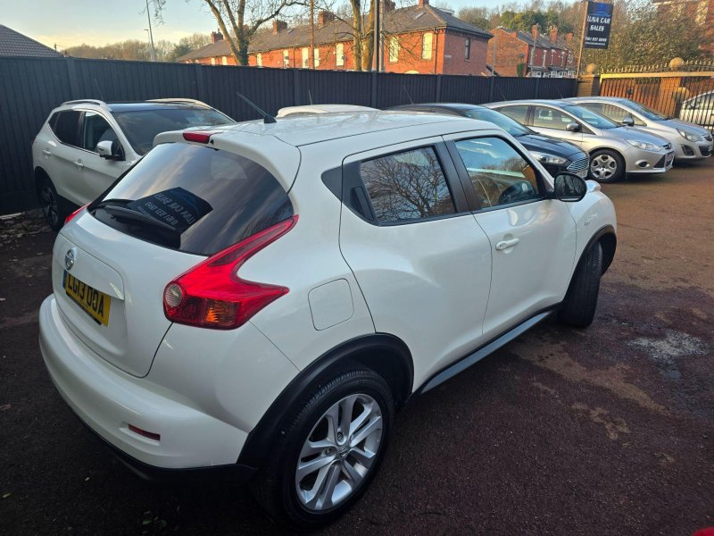 NISSAN JUKE