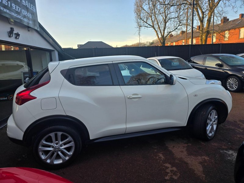 NISSAN JUKE