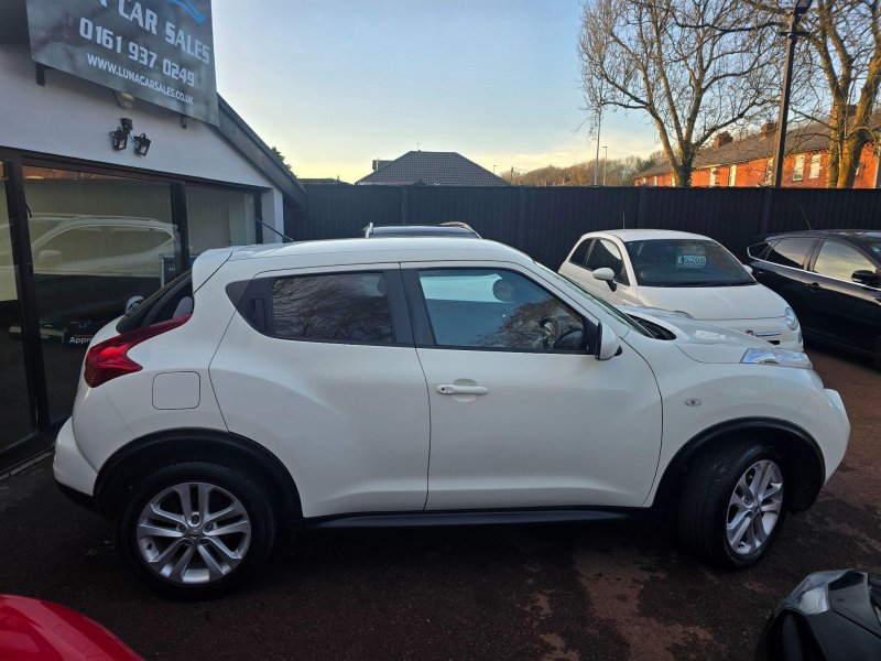NISSAN JUKE