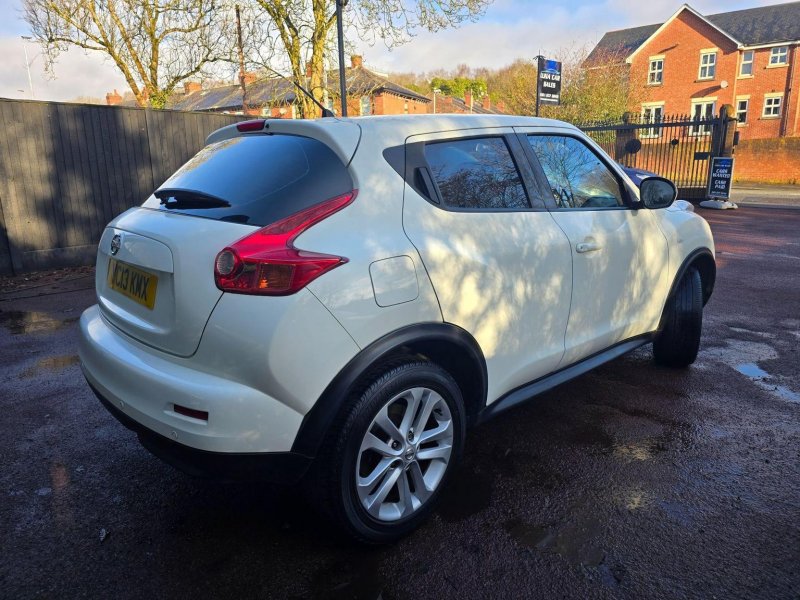 NISSAN JUKE