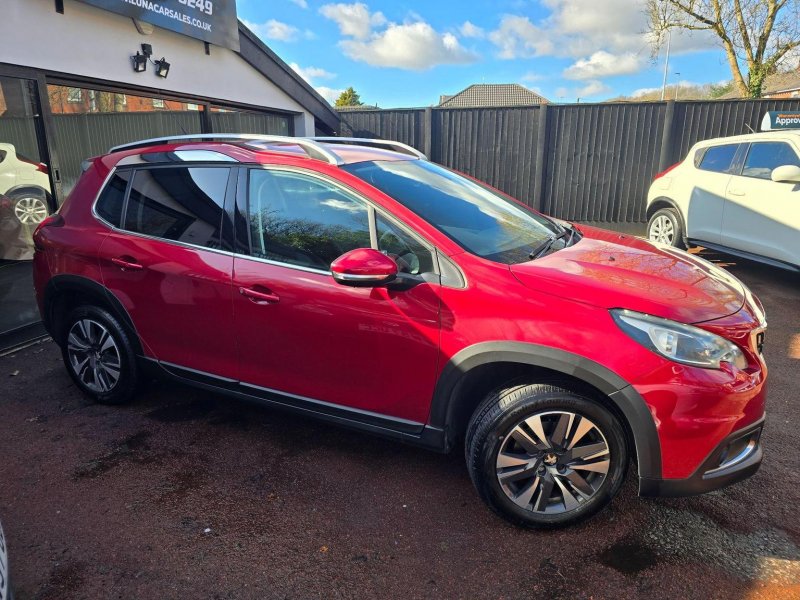 PEUGEOT 2008