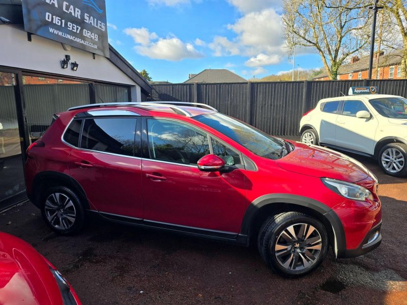 PEUGEOT 2008