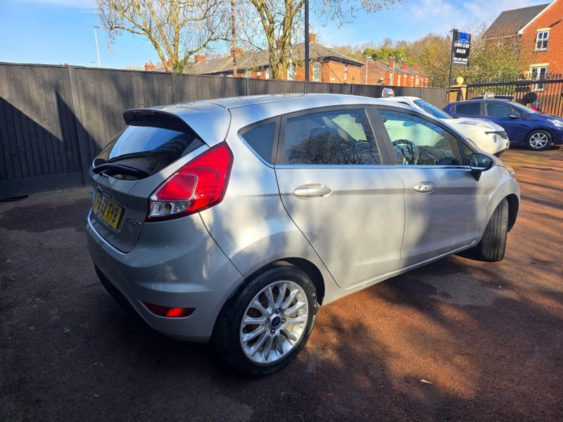 FORD FIESTA