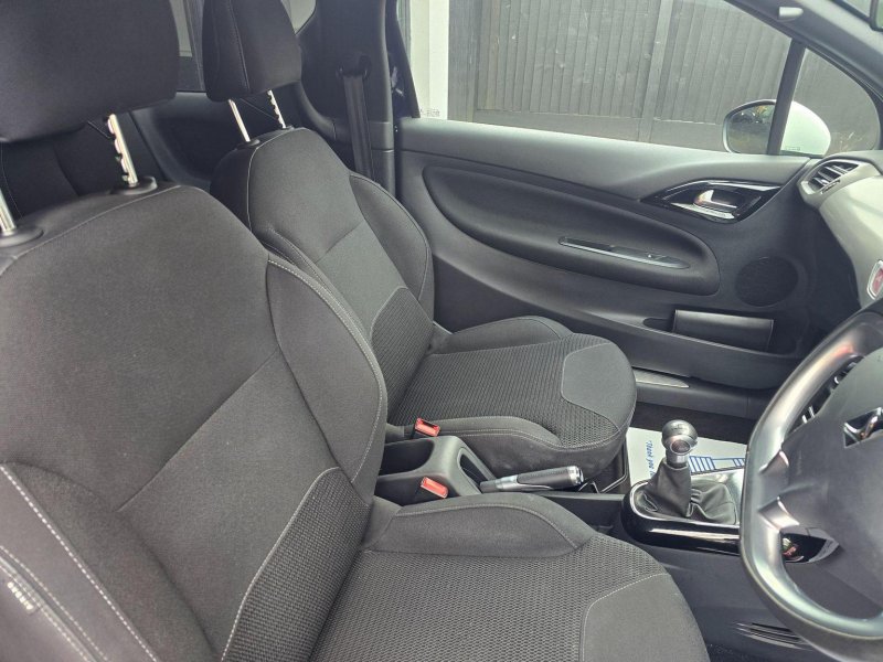 DS AUTOMOBILES DS 3