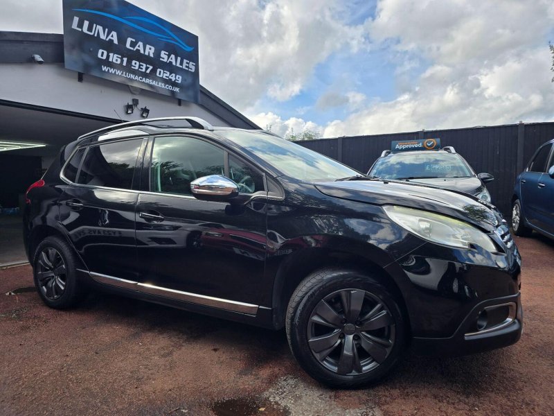PEUGEOT 2008 1.2 VTi PureTech Allure Euro 5 5dr